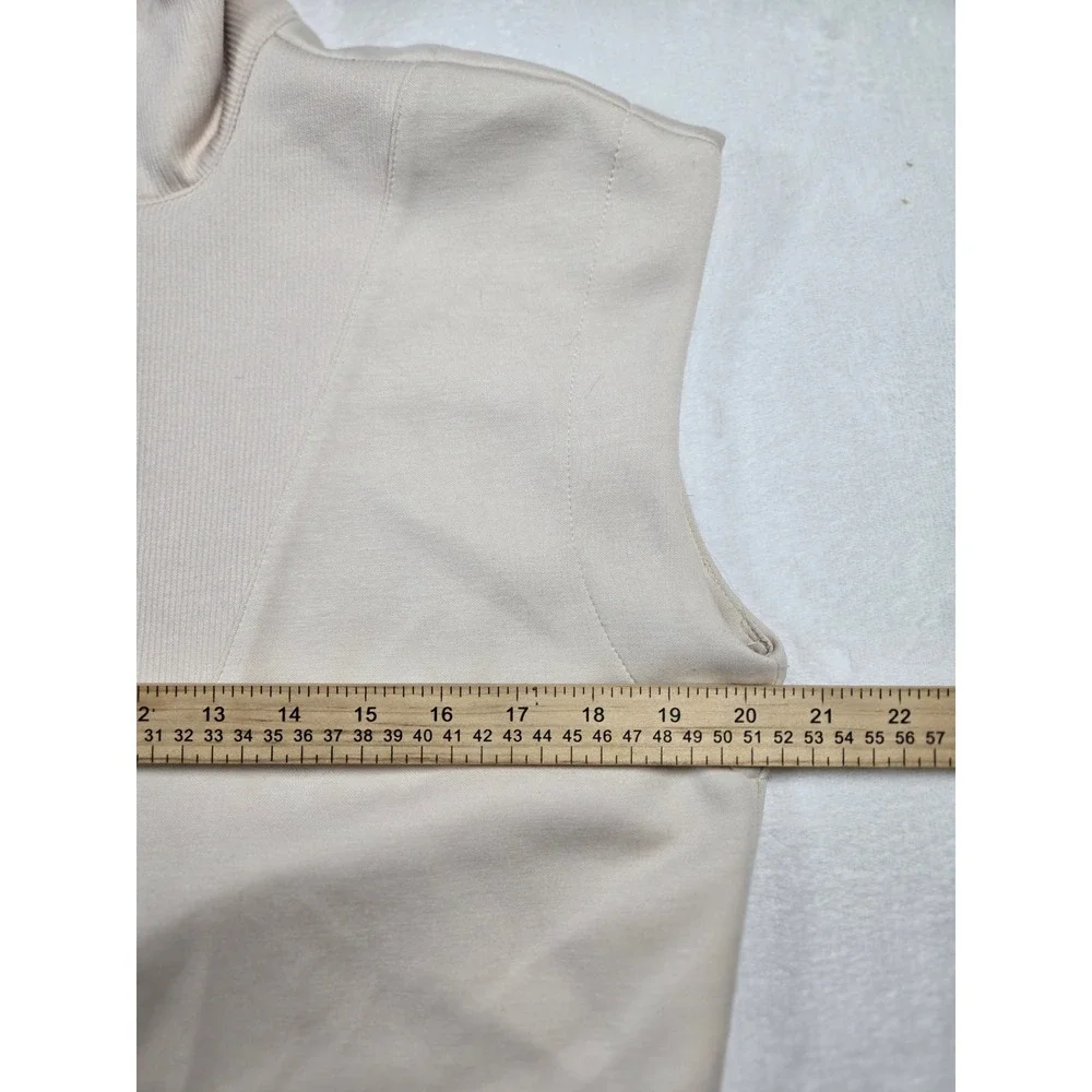 T/S by Thrive Cream Sleeveless Quarter Zip Pullover Sweatshirt Vest Small‎